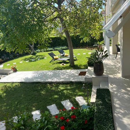 Garden Apartment Pakostane Ngoại thất bức ảnh