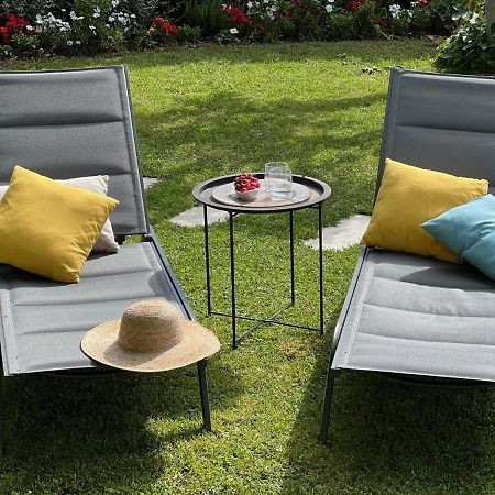 Garden Apartment Pakostane Ngoại thất bức ảnh
