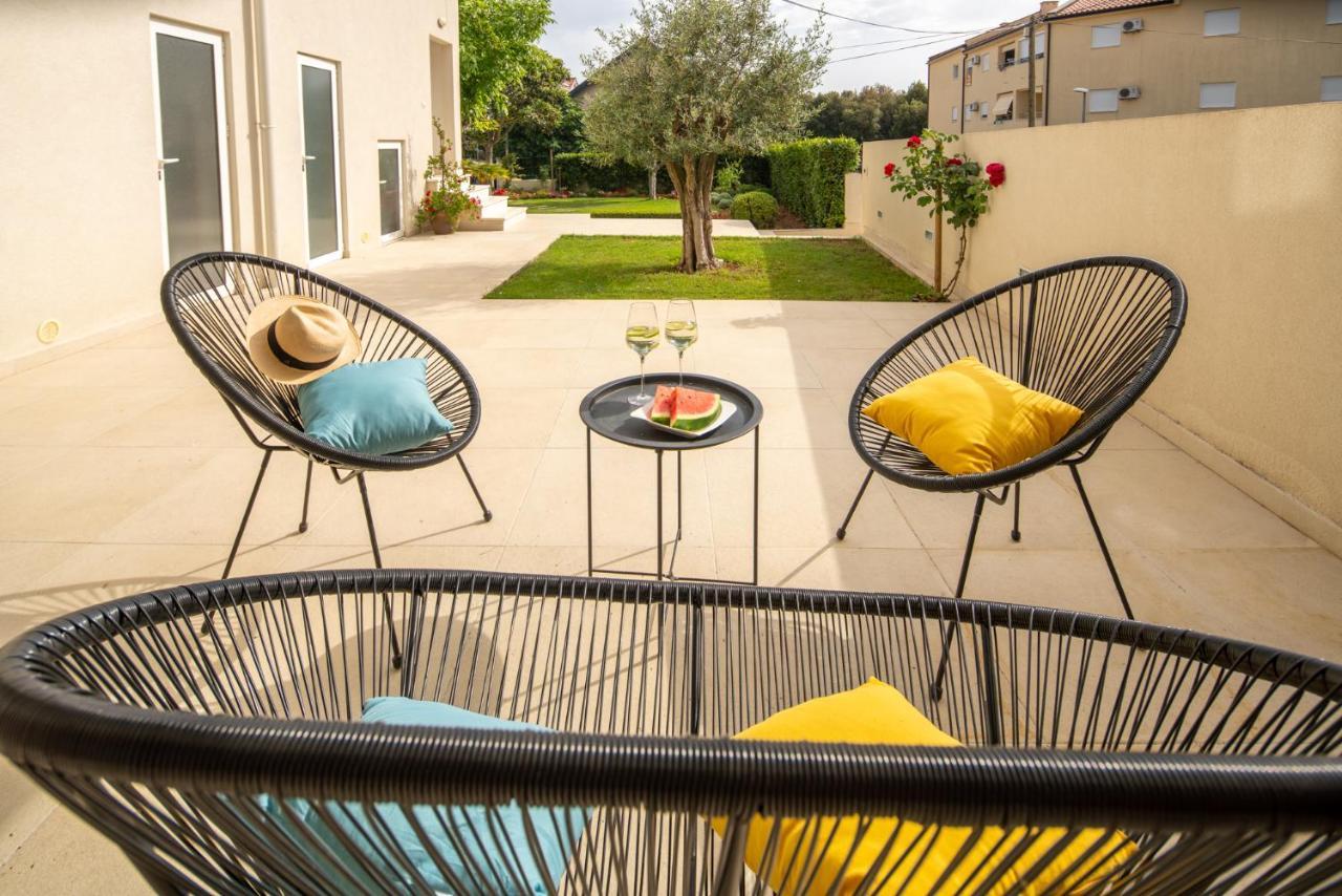 Garden Apartment Pakostane Ngoại thất bức ảnh