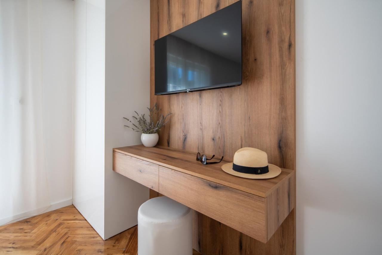 Garden Apartment Pakostane Ngoại thất bức ảnh